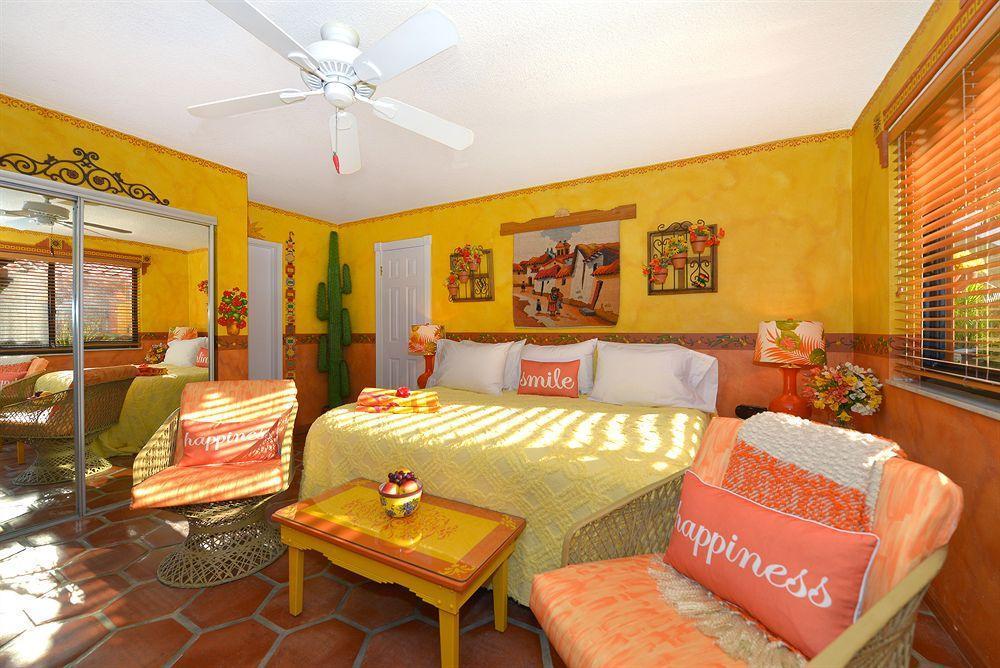 Blue Seas Courtyard Hotel Lauderdale-by-the-Sea Exterior photo